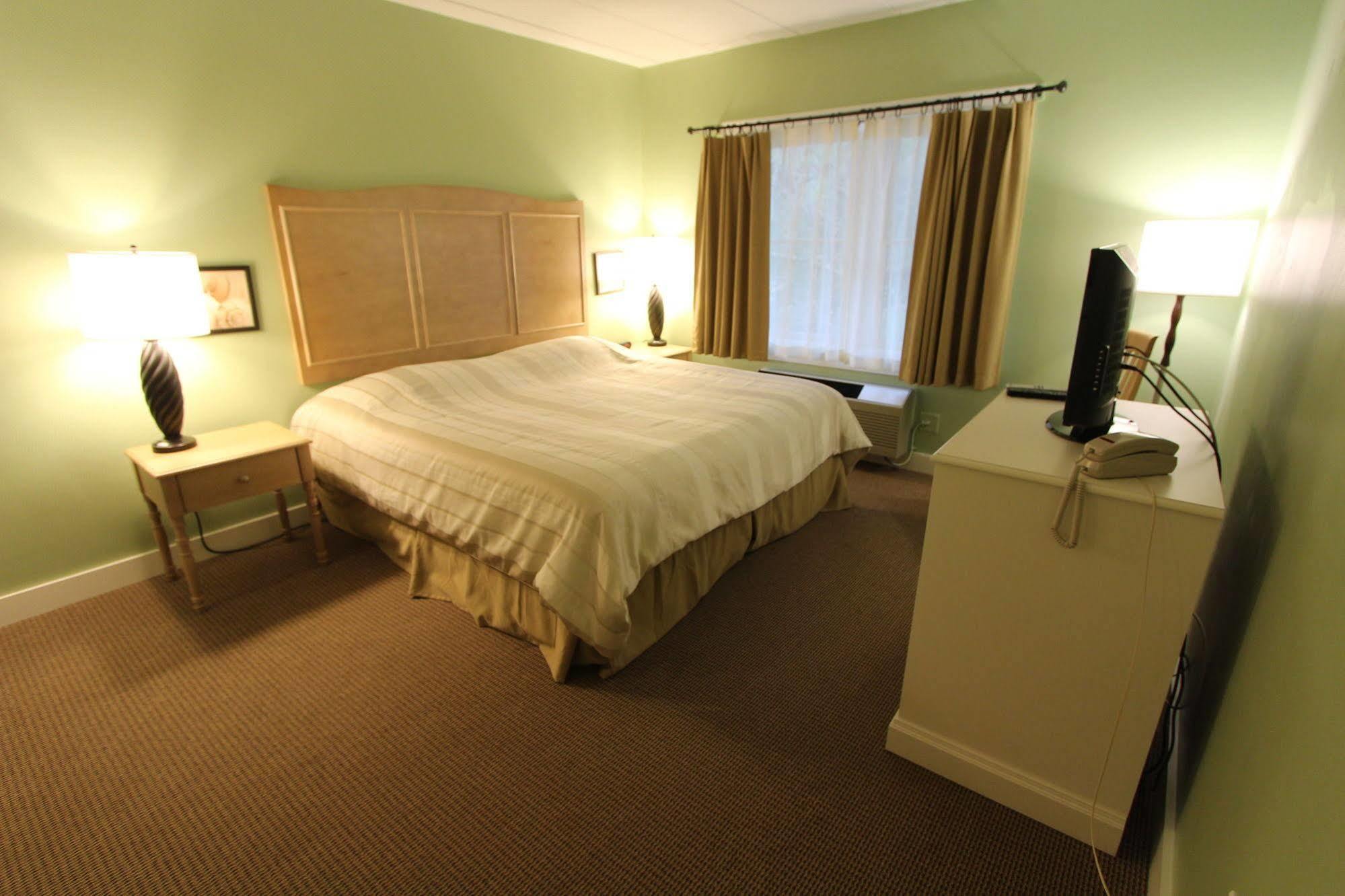 Holly Tree Resort West Yarmouth Extérieur photo