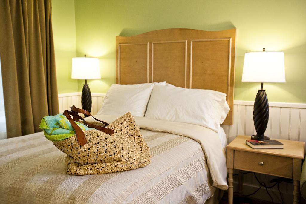 Holly Tree Resort West Yarmouth Extérieur photo